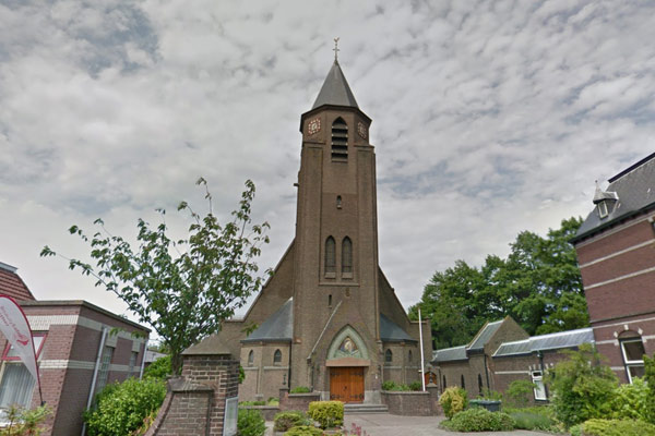 kerkgebouw-honselersdijk.jpg