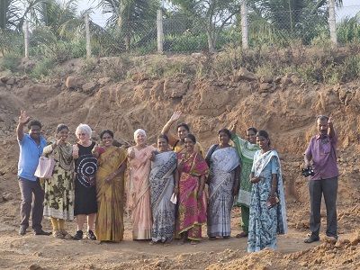 Bezoek aan door Westlandse M.O.V. gesponsorde projecten